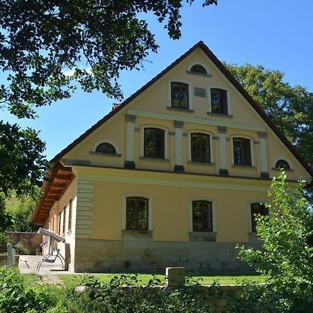Hotel Belsky Dvur Bely Exterior foto